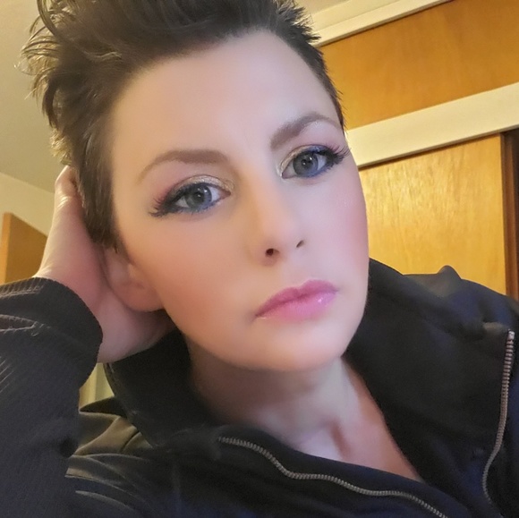 Trade me, Poshers! Check out my ART!!!  ♡Beverly - Picture 6 of 8